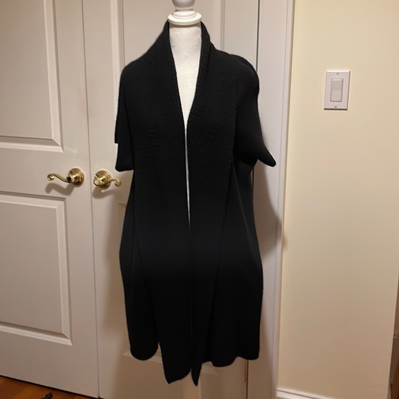 Eileen Fisher Sweaters - Eileen Fisher Black Cashmere Short Sleeve Long Cardigan Sweater. Size L.